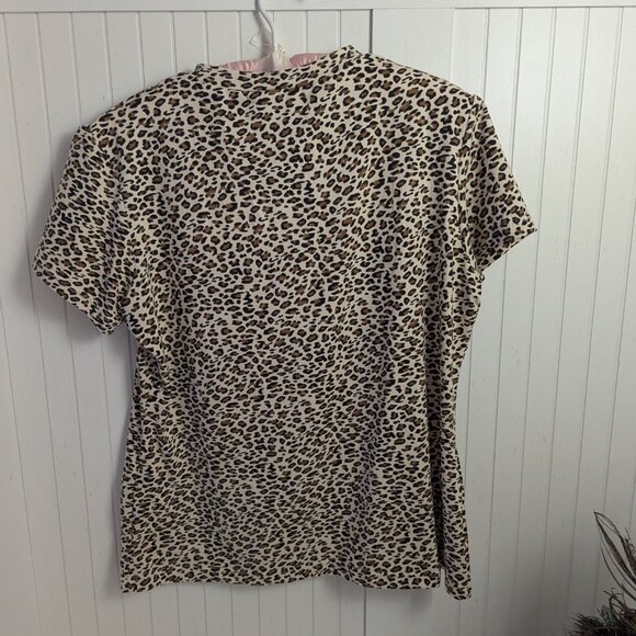 Name your price closet closing - Picture 2 of 3